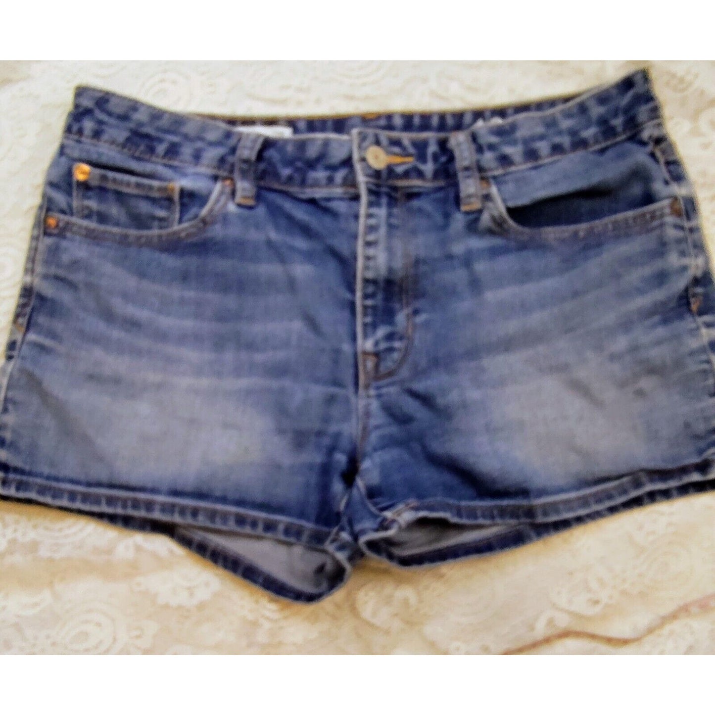 GAP 1969 Women's Size 28 Slim Blue Denim Slim Booty Shorts Bimbocore Jean Shorts