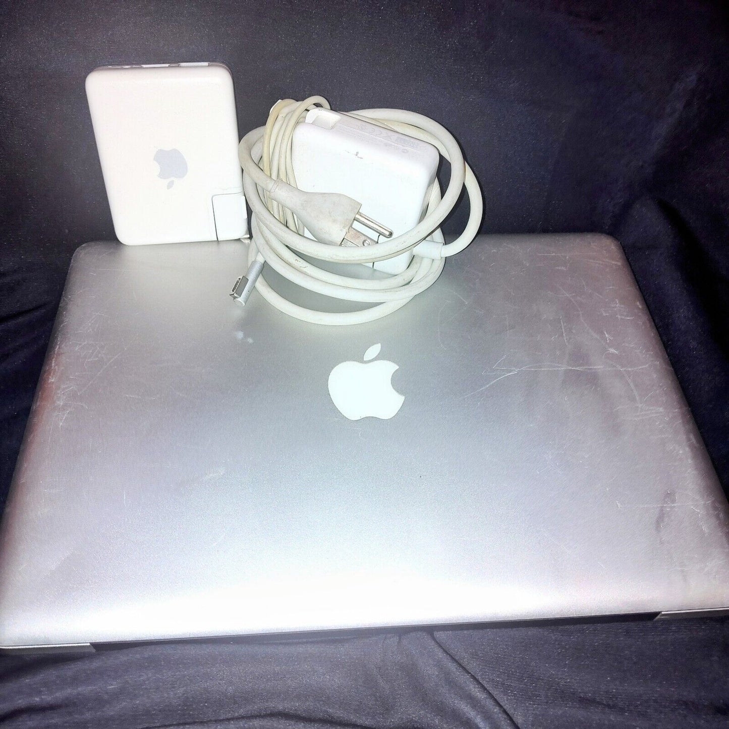 Apple MacBook Pro 13.3" Intel Core i5 Laptop + Apple AirPort Express Base Statio