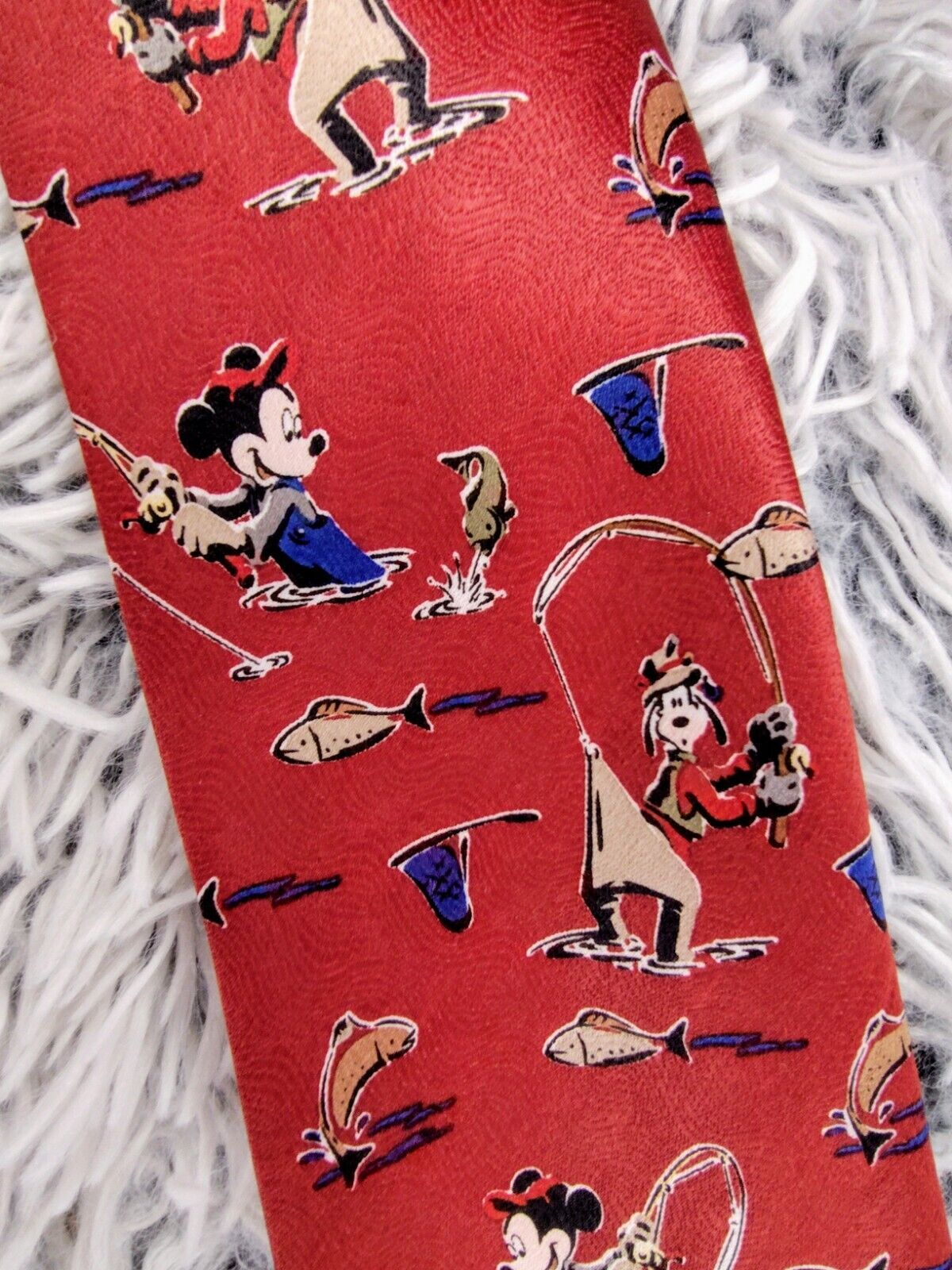 Disney Unlimited Mickey Mouse Necktie Mens Blue Red Geometric 90s Tie Vintage Gv