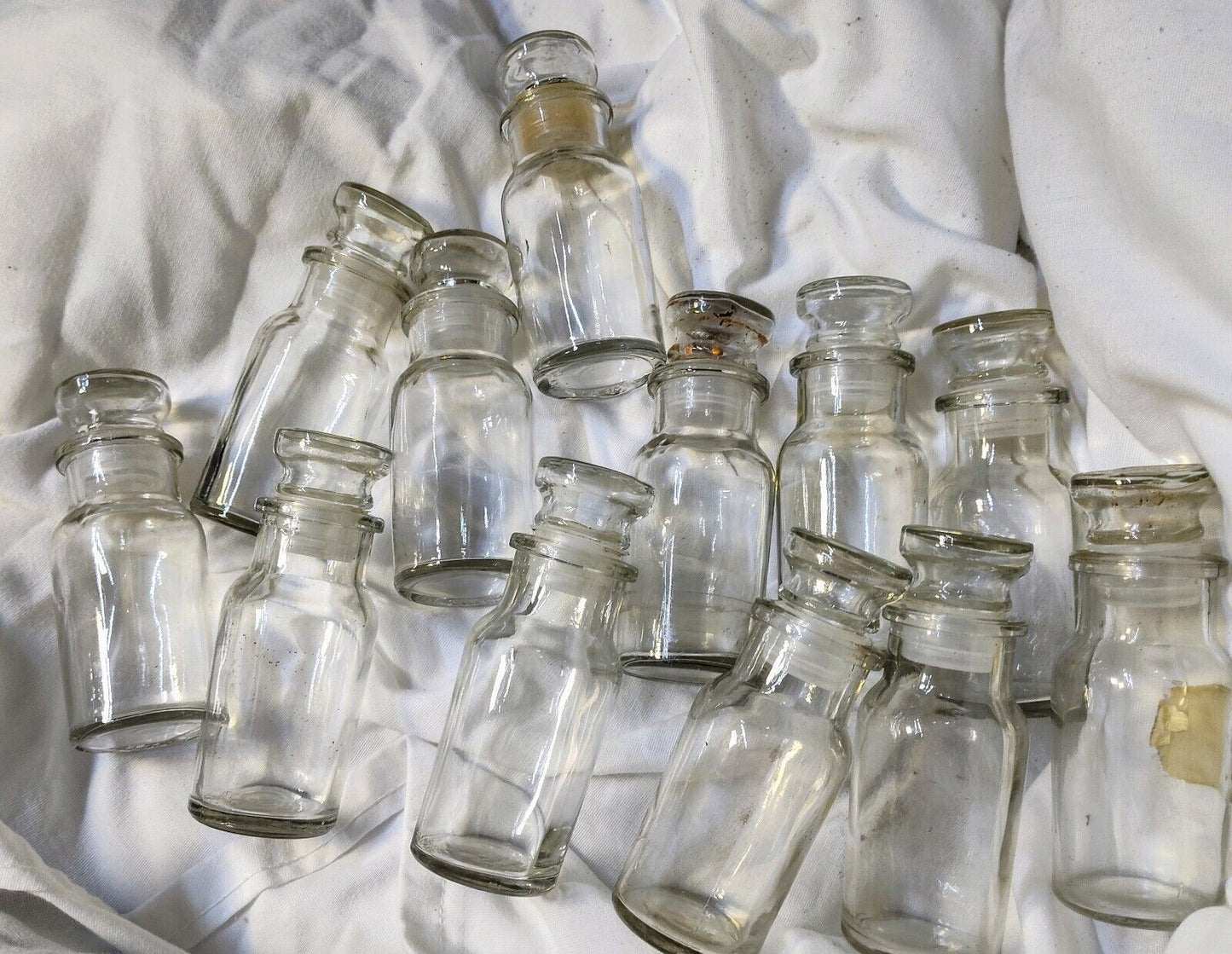 12 Vintage Apothecary Spice Glass Jars With Airtight Stopper Tops Taiwan 4"