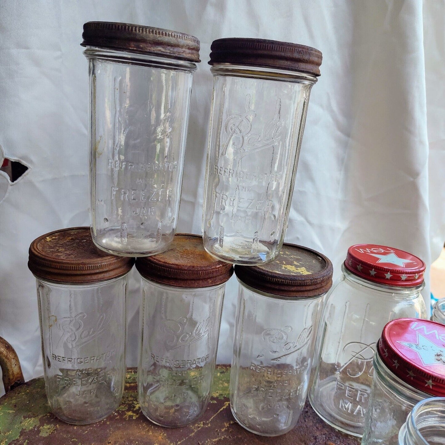 Lot of  17 Vintage Ball Mason Freezer And Canning Perfect Sculptured Mason Jars