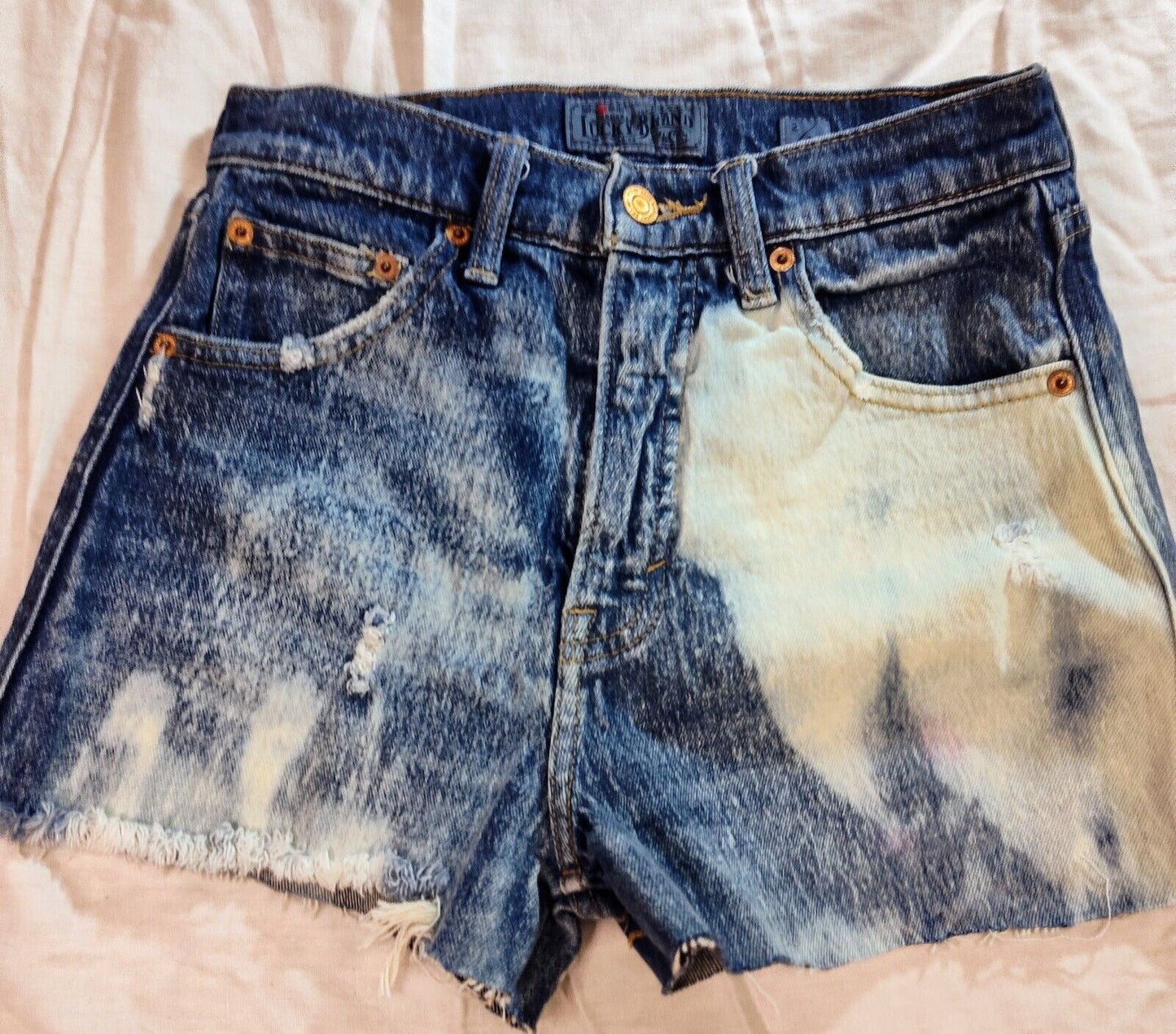 Lucky Brand Raw Destroyed Denim Jean Shorts Sz 2 26 Mid Rise Cut Off Distressed