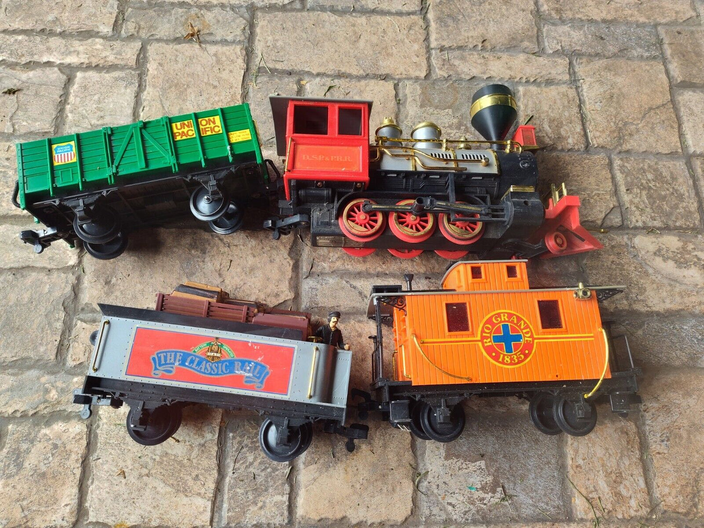 Lot Of Vintage Toy Trains (2sets, complete With Tracks) Need Batteries, Untested