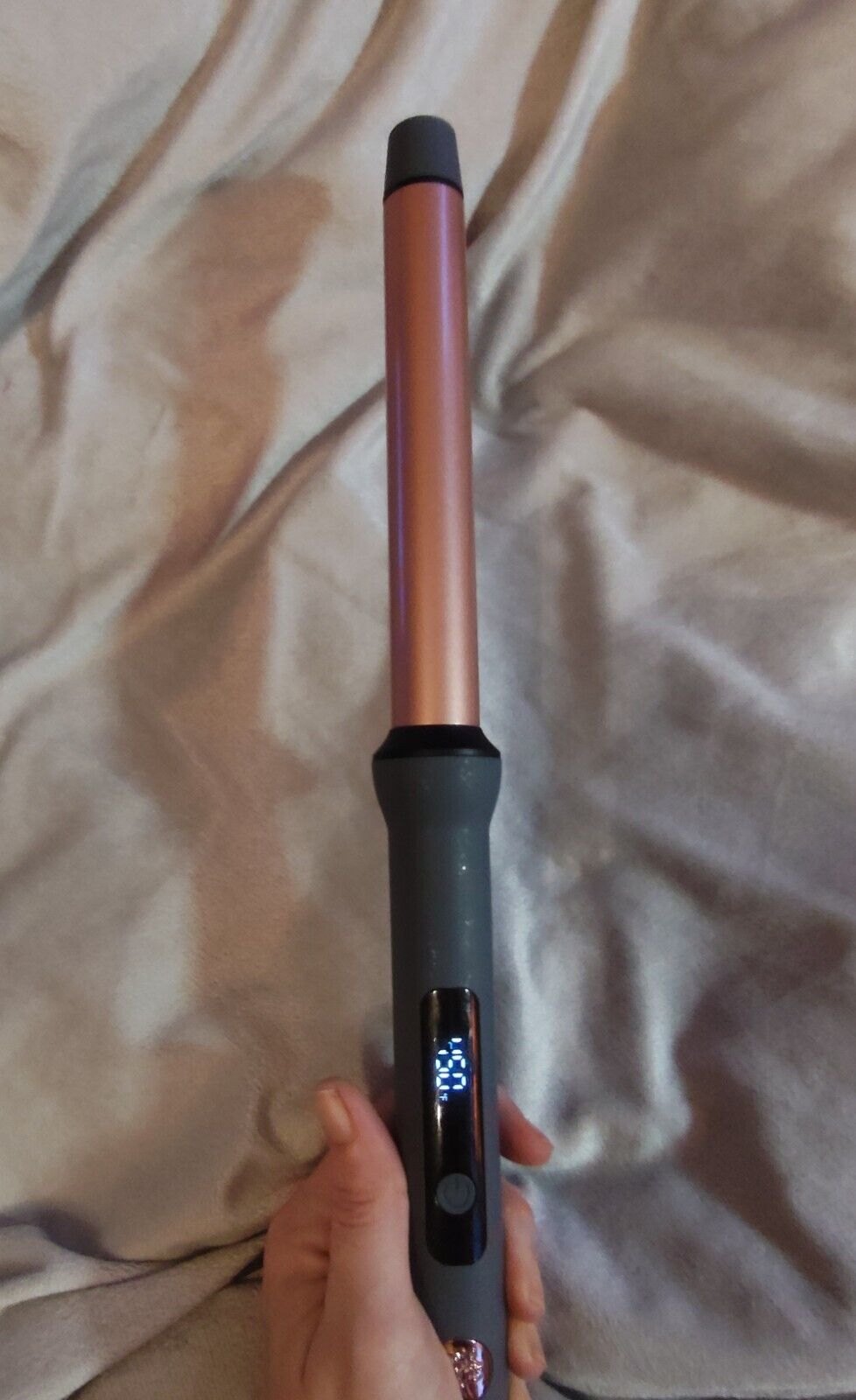 Hairitage Ceramic And Tourmaline Curling Wand For Curls Every Time Easy To Use