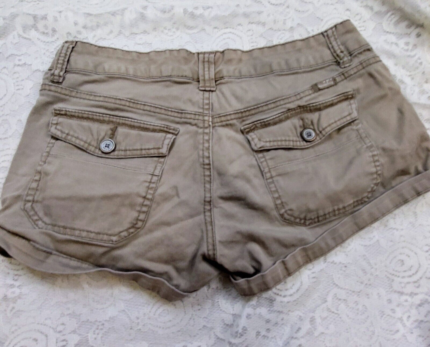 Union Bay Y2k Khaki Booty Shorts Junior Womens Size 5 Cotton  Pockets Belt Loop