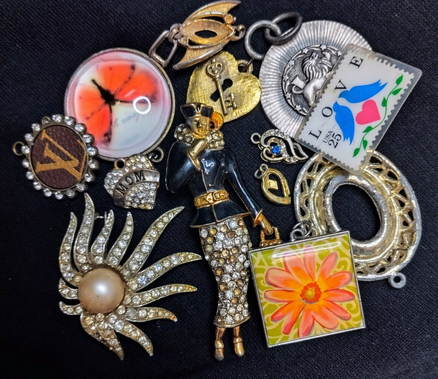 Junk Drawer Lot Of Vintage/New Misc. Odds & Ends Jewelry, Collectibles and more