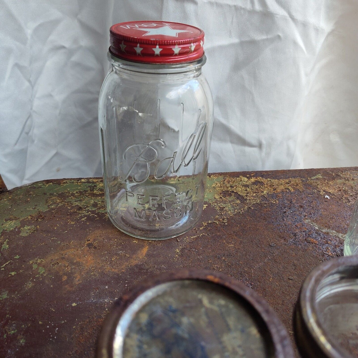 Lot of  17 Vintage Ball Mason Freezer And Canning Perfect Sculptured Mason Jars