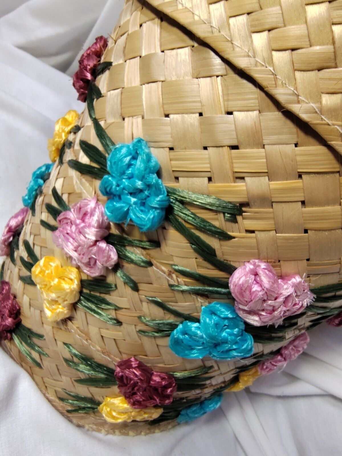 Vintage 1950s Woven Straw Raffia Floral Bucket Bag Purse Beach Picnic Tote MCM