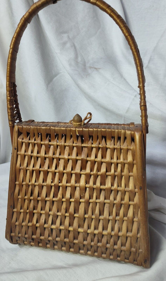 Vintage 60s 70s Woven Rattan Straw Basket Bag Beach Hippie Bohhemian Cottagecore