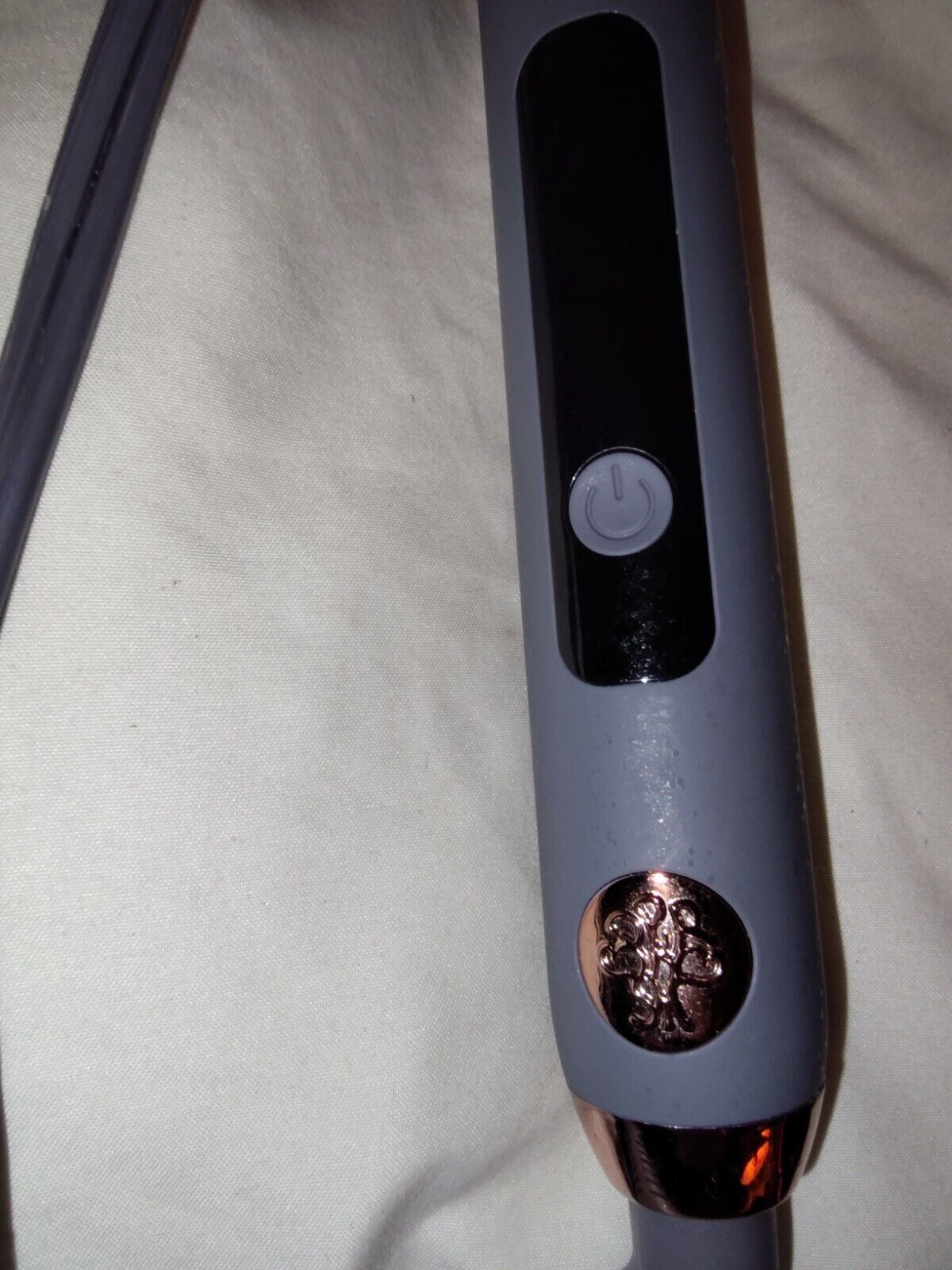 Hairitage Ceramic And Tourmaline Curling Wand For Curls Every Time Easy To Use